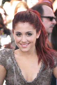 Ariana Grande Twilight Saga Eclipse Premiere June 24, 2010 