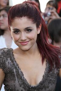 Ariana Grande Twilight Saga Eclipse Premiere June 24, 2010 