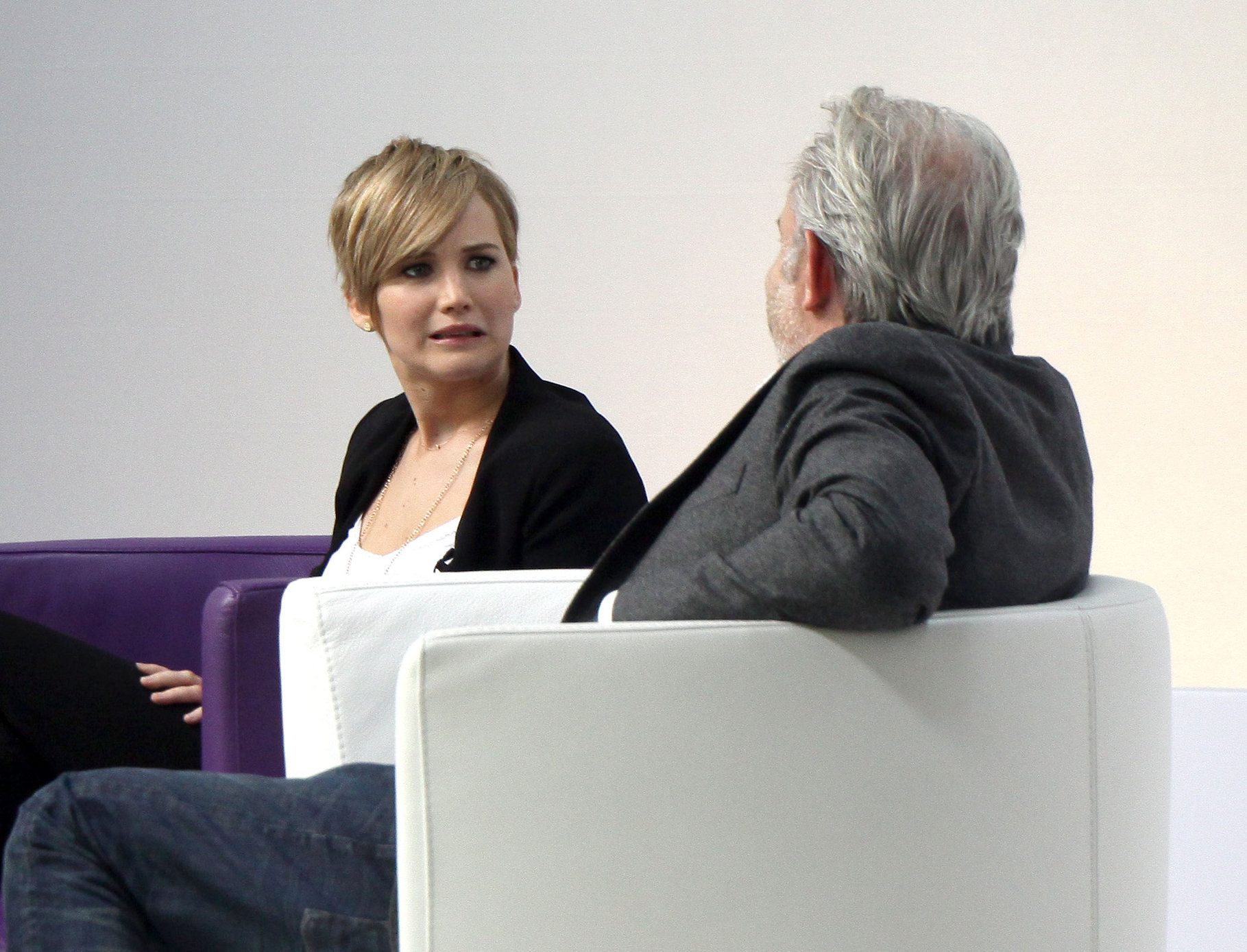 Jennifer Lawrence Pictures Jennifer Lawrence Q&A at the Yahoo Headquarters - Los Angeles - November 6, 2013
