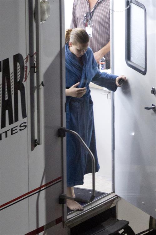 Jennifer Lawrence s On the Set of X-Men: Days of Future Past - Montreal, Canada (May 31, 2013) 