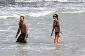Jennifer Lawrence bikini candids in Hawaii 11/22/12 