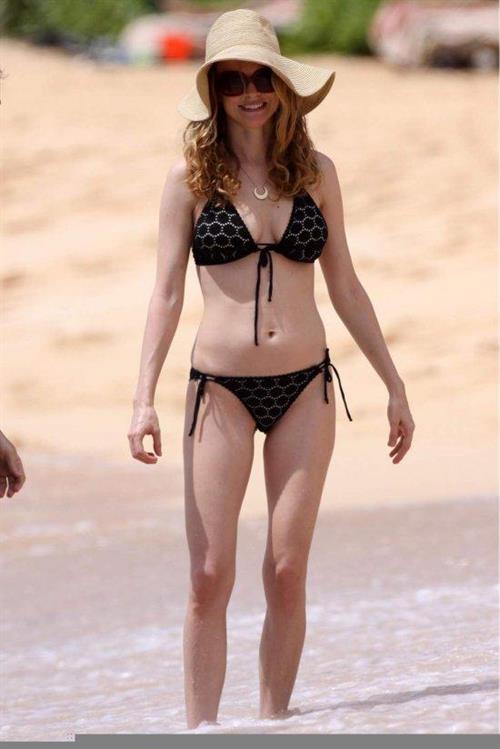 Heather Graham in a bikini
