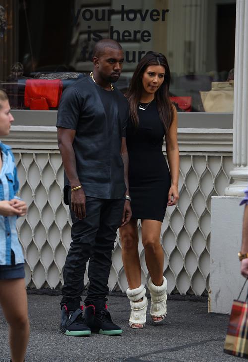 Kim Kardashian and Kanye West walk around SoHo in New York City 