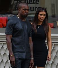 Kim Kardashian and Kanye West walk around SoHo in New York City 