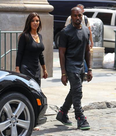 Kim Kardashian and Kanye West walk around SoHo in New York City 