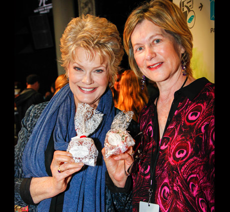Gloria Loring