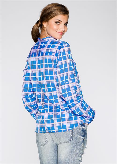 Gabriela Salles - ass