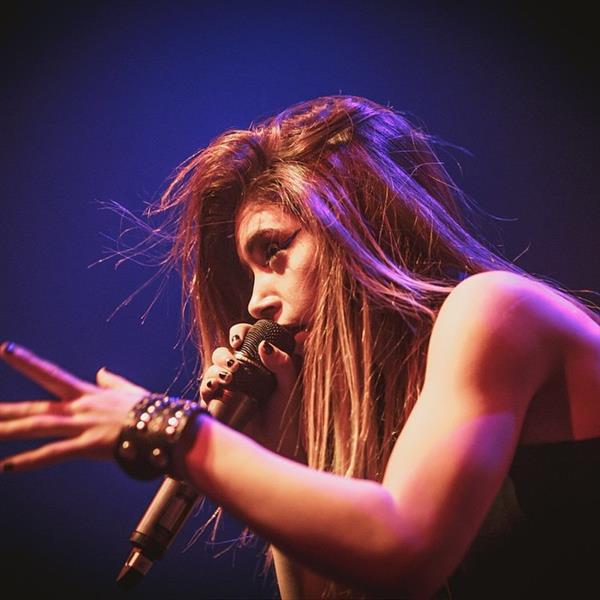 Chrissy Costanza