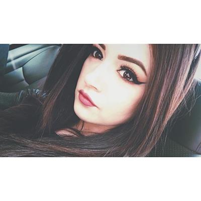 Chrissy Costanza