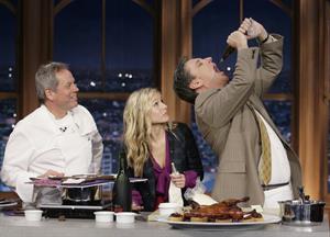 Kristen Bell 'The Late Late Show with Craig Ferguson' - December 11, 2008  