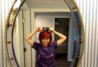 Hayley Williams taking a selfie