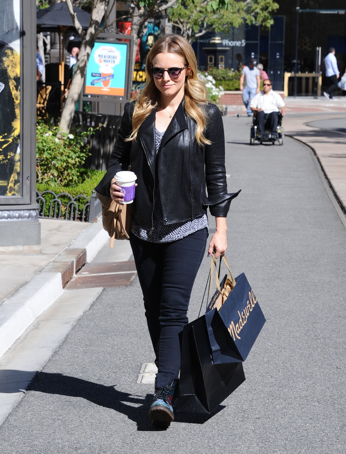 Kristen Bell out shopping at The Americana at Brand in Glendale 10/30/12