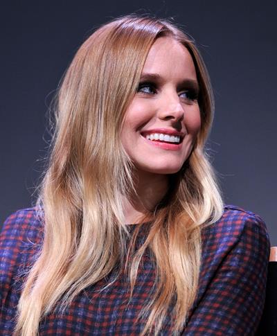 Kristen Bell - Meet the Actors of Hit and Run Presented by Apple in New York City (July 26, 2012)
