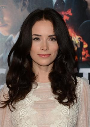 Abigail Spencer 'Gangster Squad' premiere in Hollywood 1/7/13 
