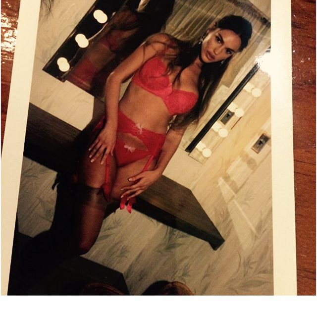 Charlie Riina in lingerie