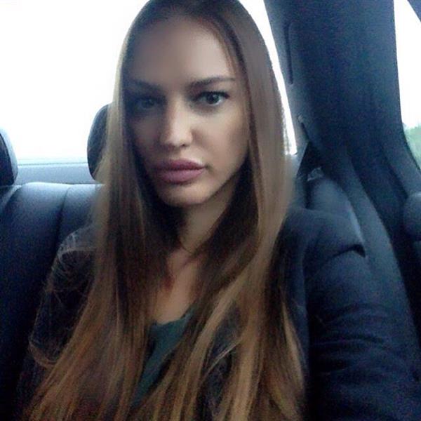 Charlie Riina taking a selfie