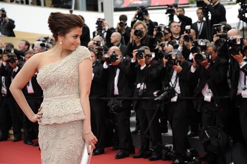 Aishwarya Rai opening ceremony of the 64th Cannes Film Festival on May 15, 2011 