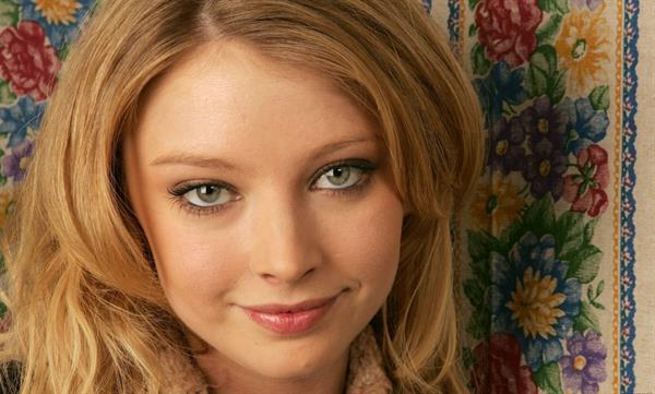 Elisabeth Harnois