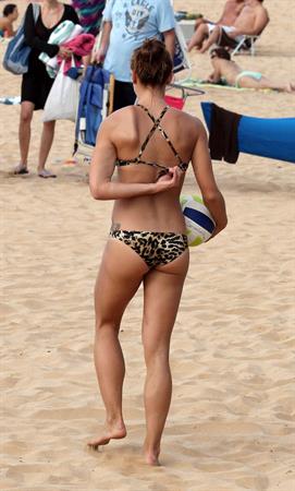 Alex Morgan bikini candids in Hawaii 12/19/12 