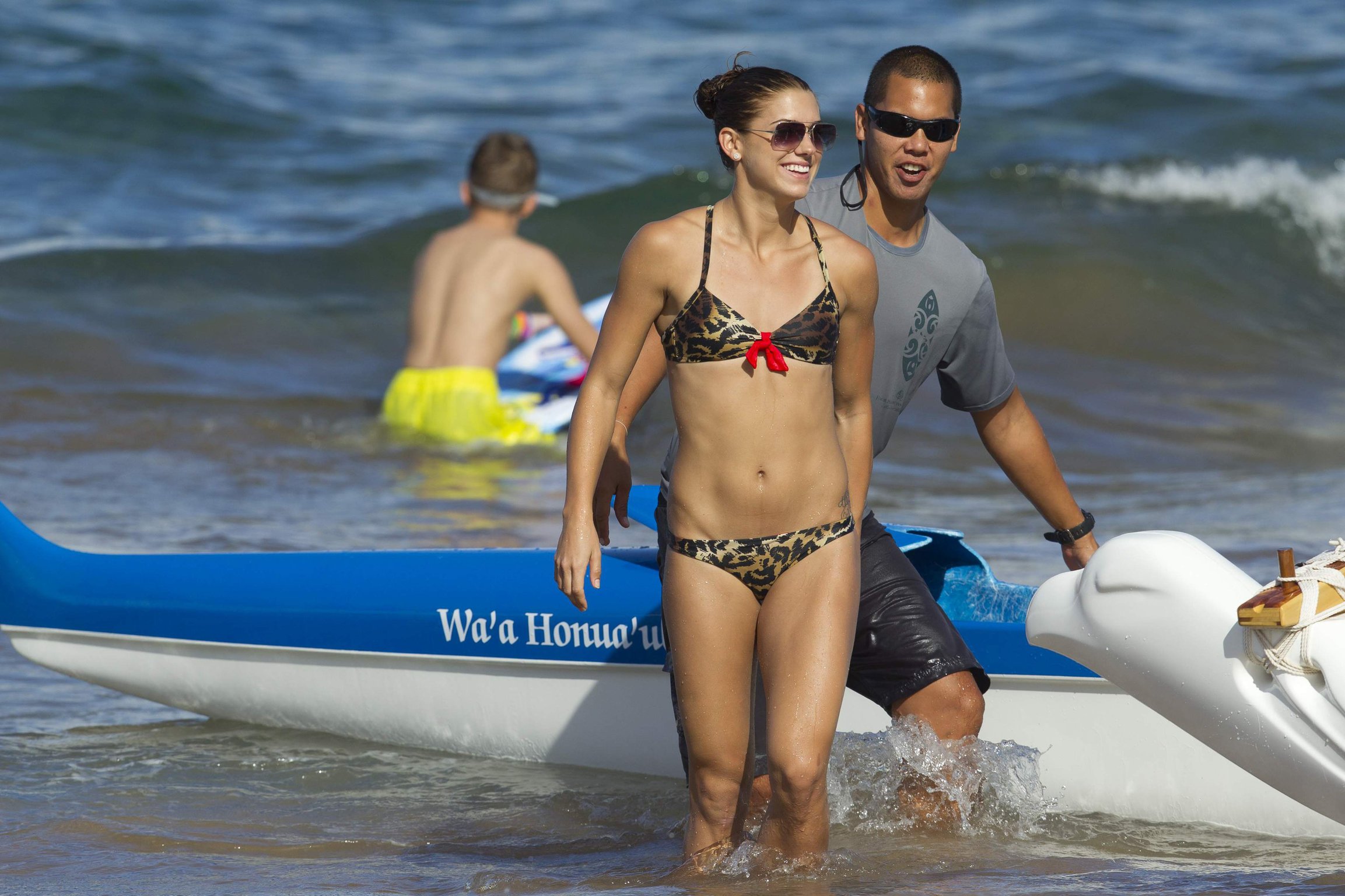Alex Morgan bikini candids in Hawaii 12/19/12 