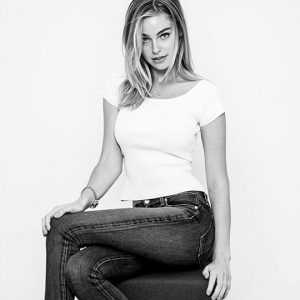 Elizabeth Turner Pictures Elizabeth Turner