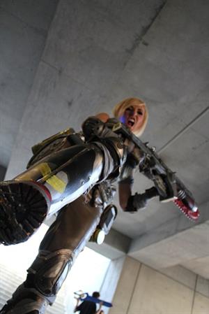 Jessica Nigri as Anya Stroud 