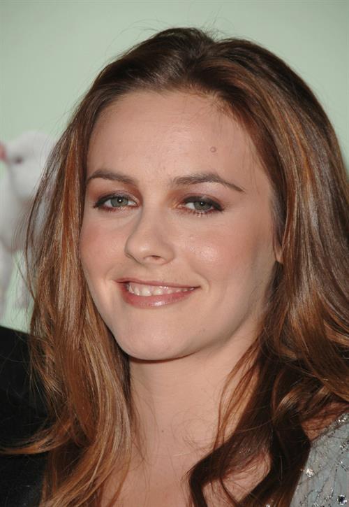 Alicia Silverstone attends Farm Sanctuary's 20th anniversary gala 