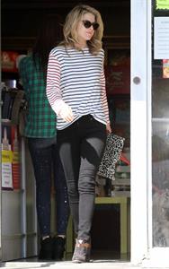Ali Larter at the dog groomers in Los Angeles 10/22/13  