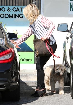 Ali Larter at the dog groomers in Los Angeles 10/22/13  