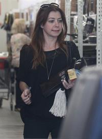 Alyson Hannigan Goes shopping in Santa Monica (November 7, 2013) 