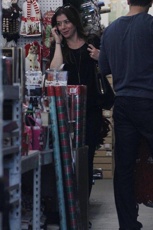 Alyson Hannigan Goes shopping in Santa Monica (November 7, 2013) 