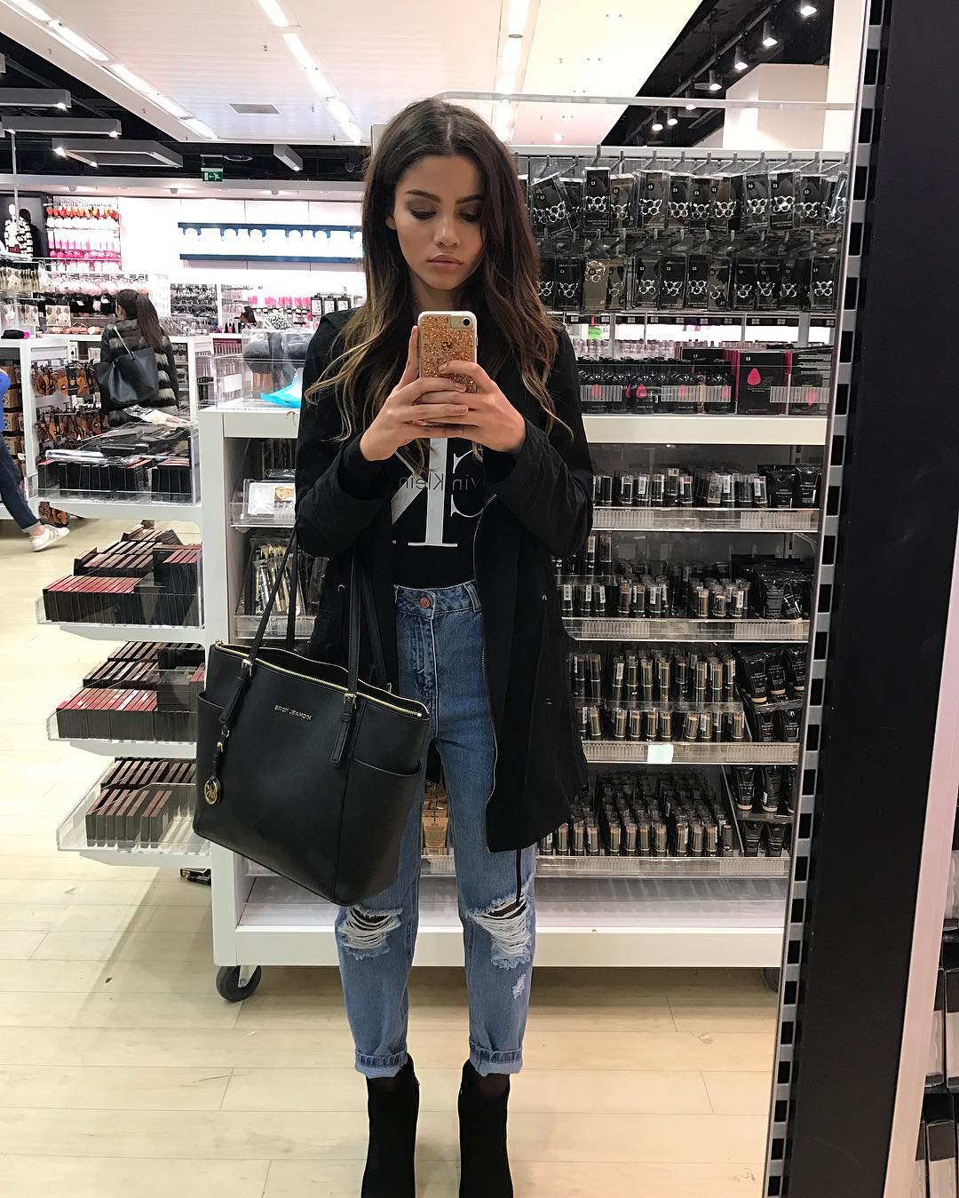 Audreyana Michelle taking a selfie