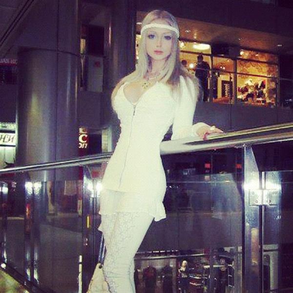 Valeria Lukyanova