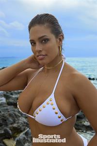 Ashley Graham for Sports Illustrated Swimsuit Edition 2017