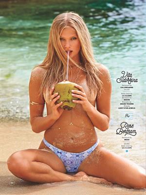 Vita Sidorkina Bikini Pictures Vita Sidorkina for Sports Illustrated Swimsuit Edition 2017