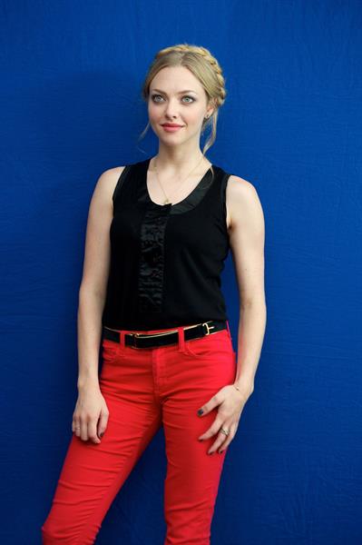 Amanda Seyfried portrait In Time press conference in Beverly Hills on October 15, 2011
