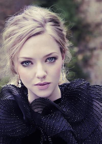 Amanda Seyfried - By Simon Emmet For Vanity Fair December 2012