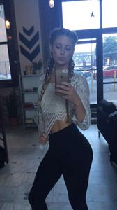 Hannah Stocking taking a selfie