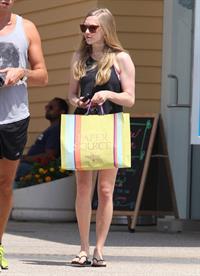 Amanda Seyfried Shopping In Los Angeles June 5, 2012
