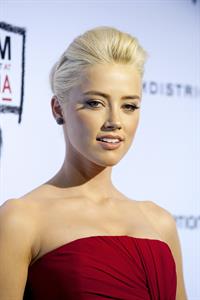 Amber Heard the Rum Diary premiere in Los Angeles on October 13, 2011