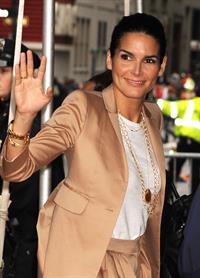 Angie Harmon attends the TEN Upfront 2011 at Hammerstein Ballroom on May 18, 2011 
