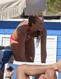 Anne Vyalitsyna bikini candids in Miami 11/22/12 