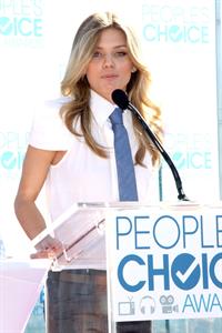 AnnaLynne McCord attends the People's Choice Awards 2011 press conference in West Hollywood on 9-11-2010