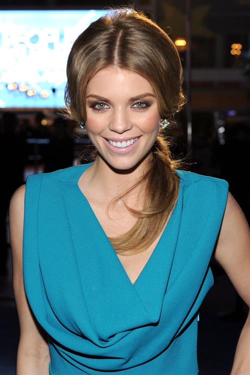 Annalynne McCord Peoples Choice Awards in Los Angeles 5-12-2011 