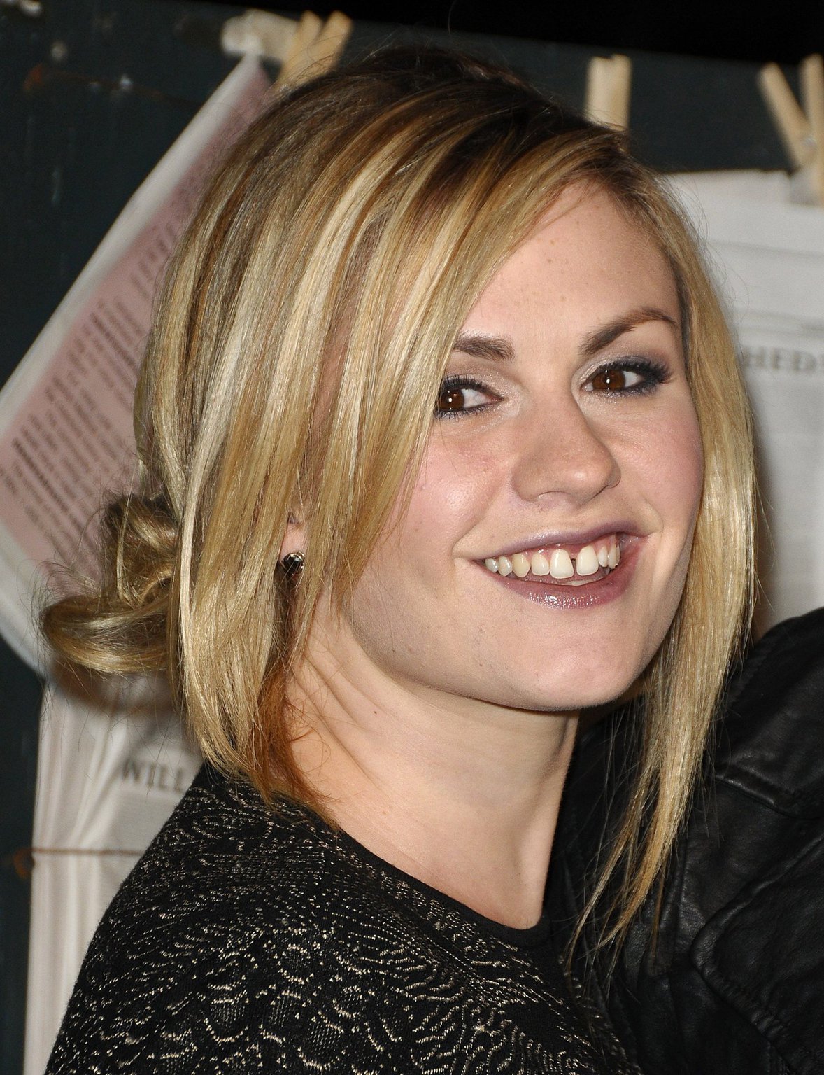Anna Paquin Spike TV's Scream 2010 held at the Greek Theatre on October 16, 2010 