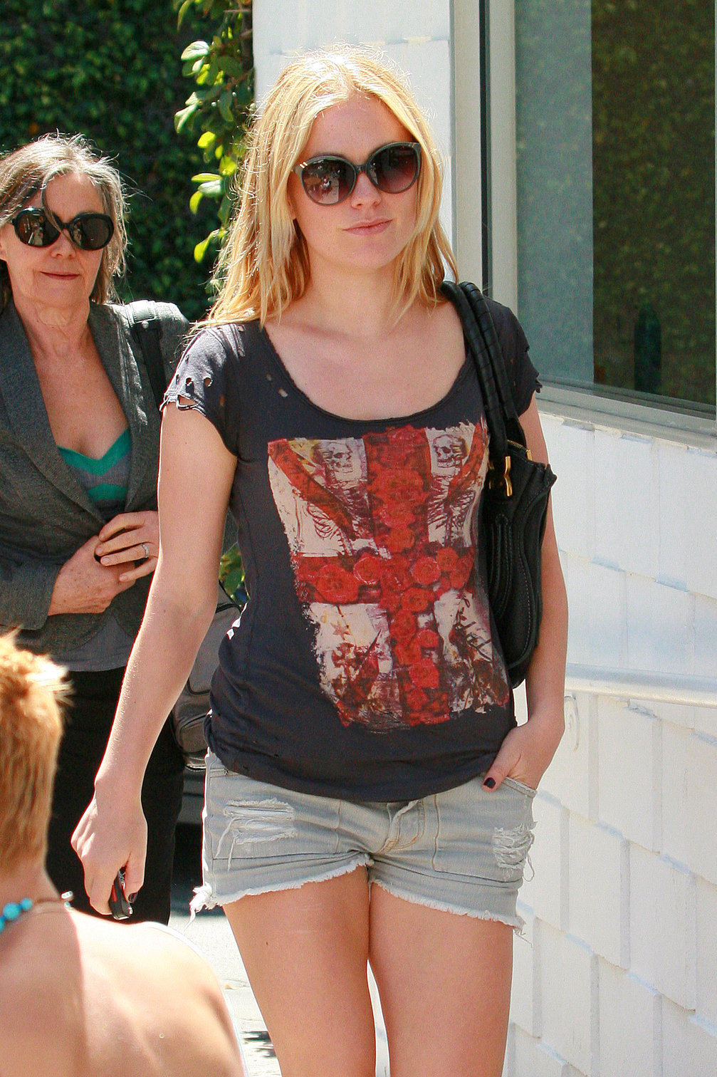 Anna Paquin at Fred Segal in Santa Monica on August 23, 2010 