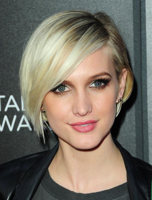 Ashlee Simpson Escape to Total Rewards Event in Hollywood Highland Center in Los Angeles on March 1, 2012