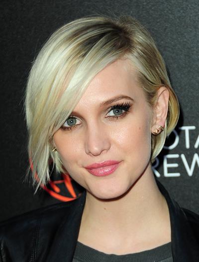 Ashlee Simpson Escape to Total Rewards Event in Hollywood Highland Center in Los Angeles on March 1, 2012