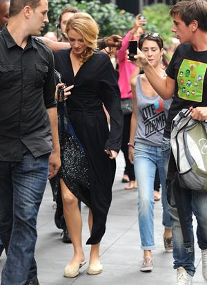 Blake Lively - On set of Gossip Girl - August 21,2012