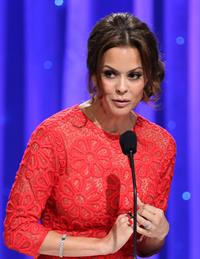 Brooke Burke-Charvet Operation Smile's 2013 Smile Gala -- Beverly Hills, Sep. 27, 2013 
